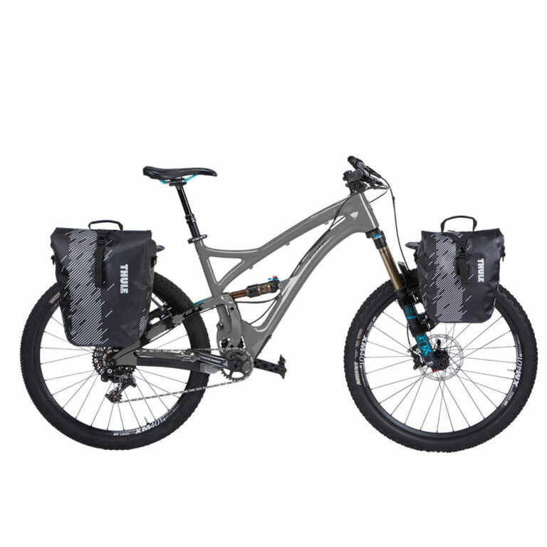 Alternative view of Thule Pack n Pedal Tour Rack