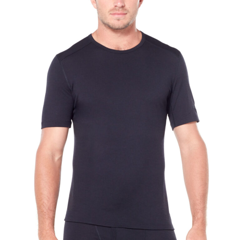 Alternative view of Icebreaker Men's 200 Oasis S/S Crewe Blk