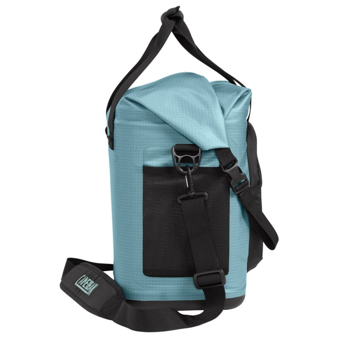 CamelBak ChillBak™ Cube 18 Soft Cooler with Fusion™ 3L Group Reservoir - Image 5