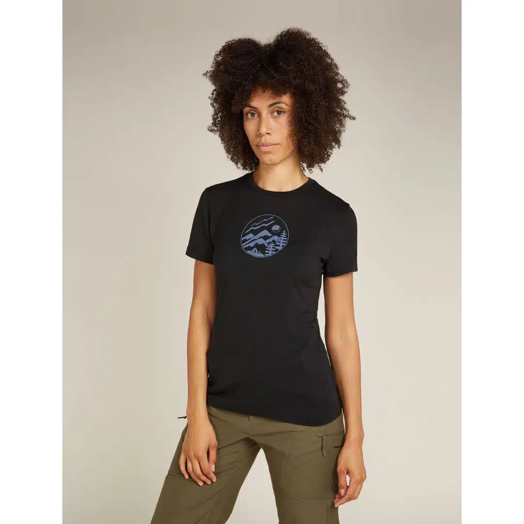 Icebreaker Women's150 Tech Lite SS Tee Camping Circle Blk
