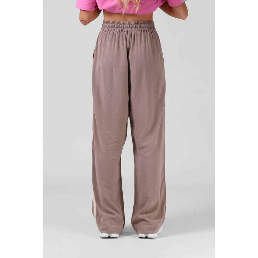 RPM Women's Milla Pant Mushroom - Image 3