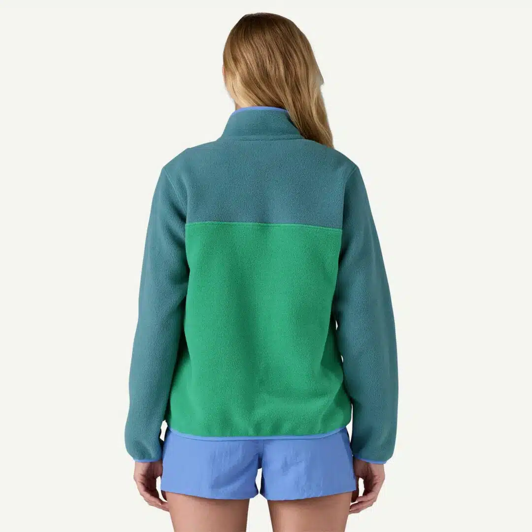 Patagonia Women's Light Weight Synch Snap-T P/O Heartleaf Green - Image 3