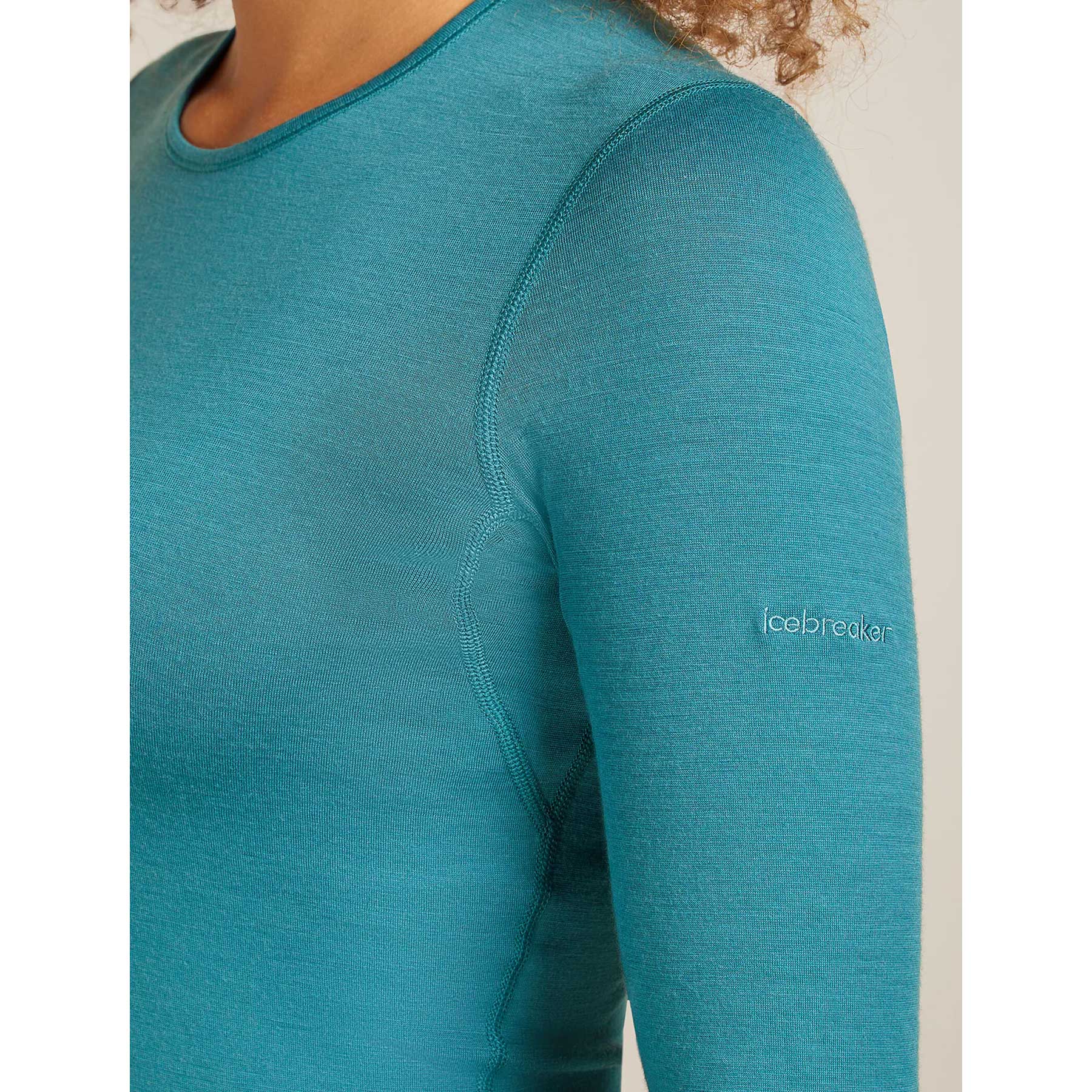 Icebreaker Women's 200 Oasis LS Crewe TOPAZ 6 Icebreaker Women's 200 Oasis LS Crewe TOPAZ - Image 6