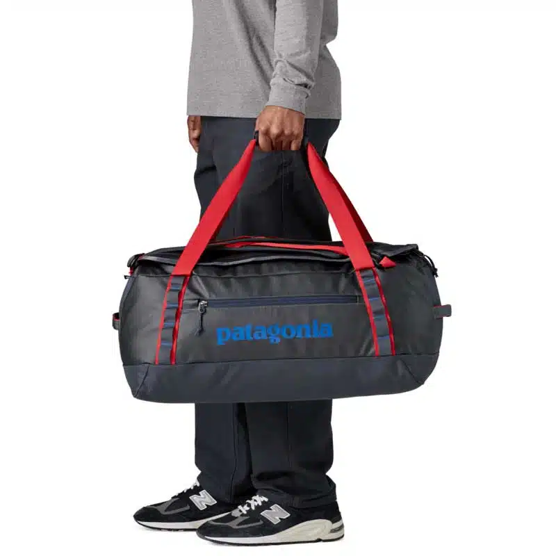 Patagonia Black Hole Duffel 55L Smolder Blue w/Amanita Red 2 Patagonia Black Hole Duffel 55L Smolder Blue w/Amanita Red - Image 2