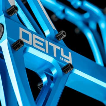 Alternative view of Deity Flat Trak Pedals - Silver