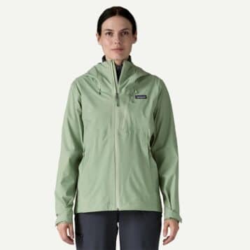 Alternative view of Patagonia Women's Granite Crest Rain Jacket Ellwood Green