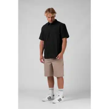 Alternative view of RPM Men's Scoop Shirt Black