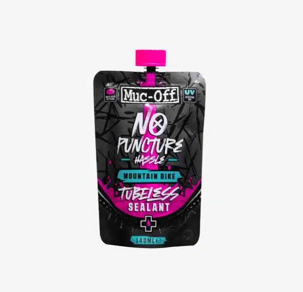 Muc-Off - MTB Tubeless Sealant 140ml 1 Muc-Off - MTB Tubeless Sealant 140ml