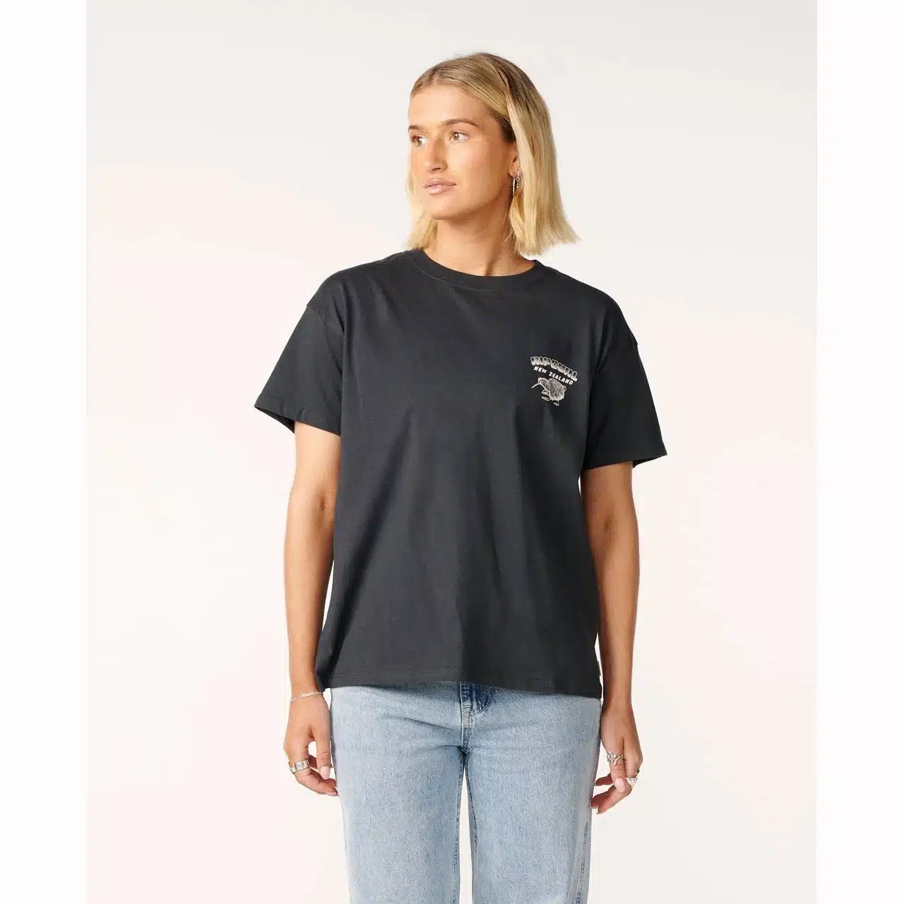 Rip Curl Women's Kiwi Road Trippin Relaxed Tee Washed Black 3 Rip Curl Women's Kiwi Road Trippin Relaxed Tee Washed Black - Image 3