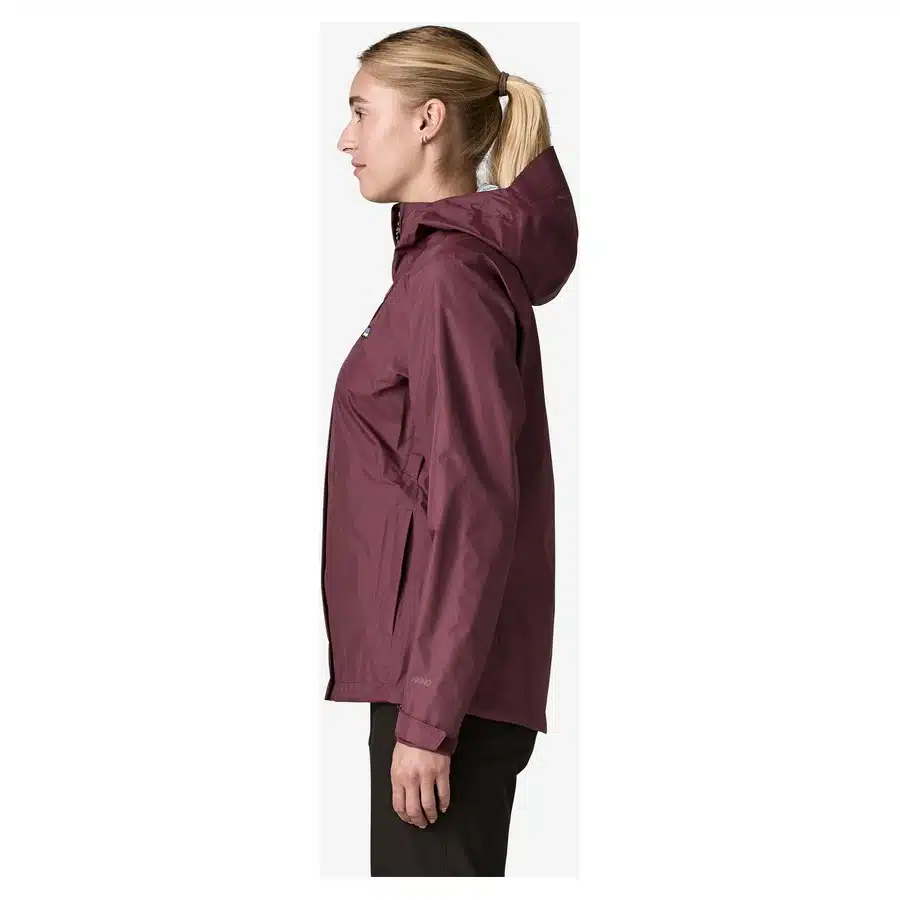 Patagonia Women's Torrentshell 3L Rain Jacket Berry Fig 4 Patagonia Women's Torrentshell 3L Rain Jacket Berry Fig - Image 4