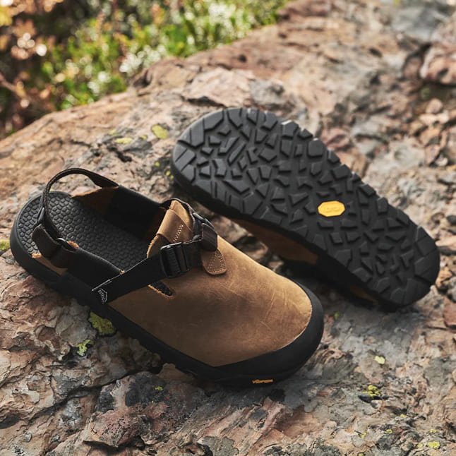 bedrock mountain clog lifestyle light brown 06