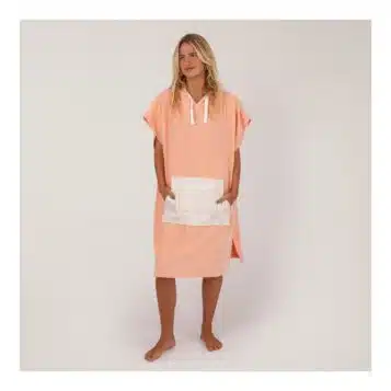 Ocean & Earth Women's Daydream Hooded Poncho Seashell Pink