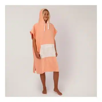 Alternative view of Ocean & Earth Women's Daydream Hooded Poncho Seashell Pink